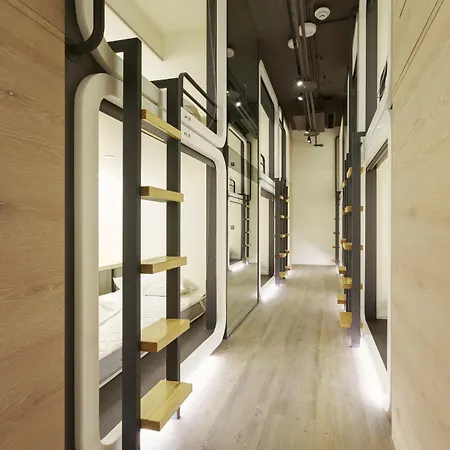 Taiwan Youth Hostel & Capsule Hotel-2